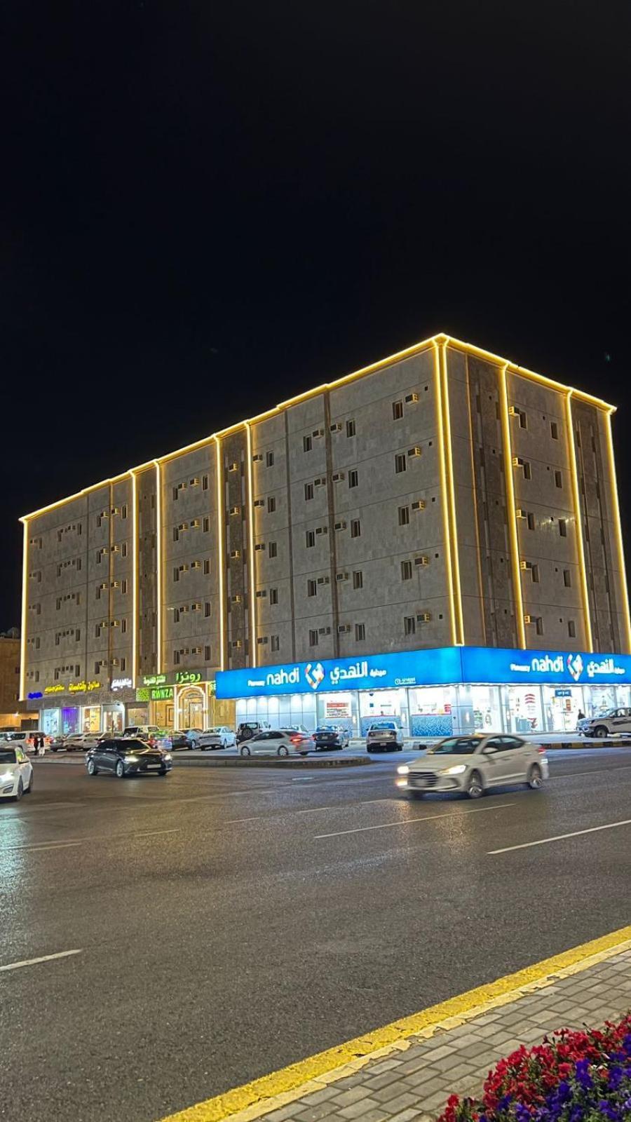 رونزا للوحدات السكنية المفروشة Rwnza Hotel Apartments Табук Екстер'єр фото