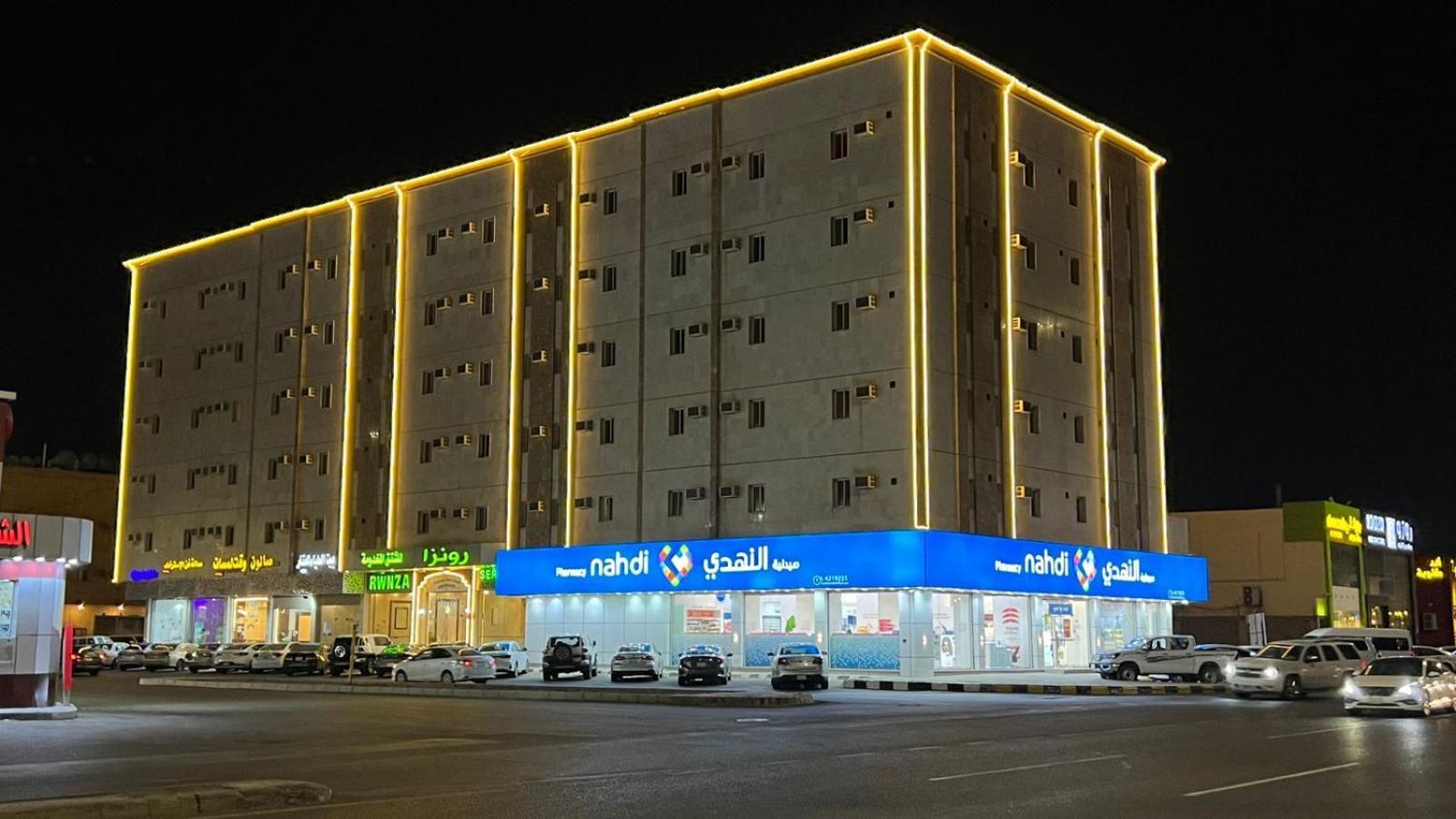 رونزا للوحدات السكنية المفروشة Rwnza Hotel Apartments Табук Екстер'єр фото