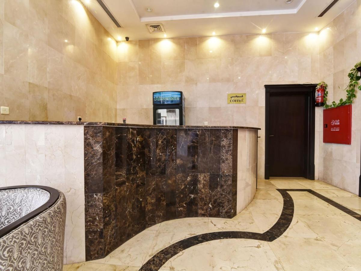 رونزا للوحدات السكنية المفروشة Rwnza Hotel Apartments Табук Екстер'єр фото